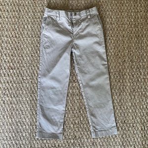 Vineyard Vines Boys’ khaki pants, size 6
